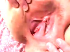Big mature women doing anal